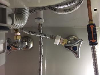 水漏れ　洗面　水栓　交換　香取市