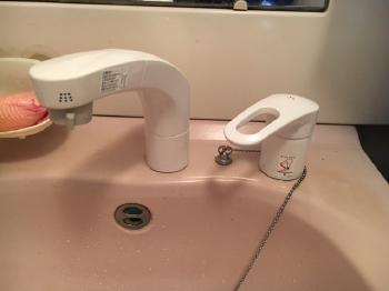水漏れ　香取市　洗面　水栓　交換